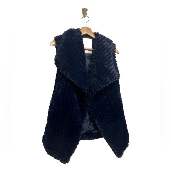 ANTHROPOLOGIE NVLT Navy Fur Vest - Picture 7 of 10